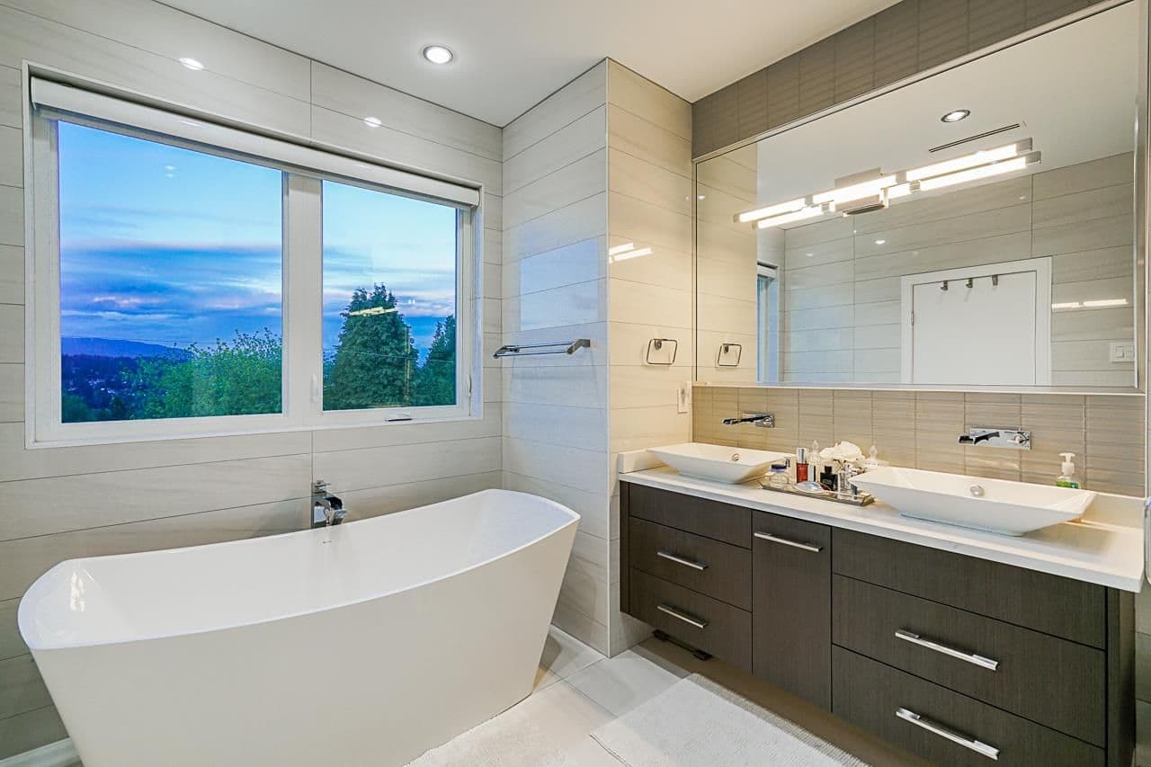 Property photo e2a975b4-312c-4e63-bc6e-72b2997e5f46