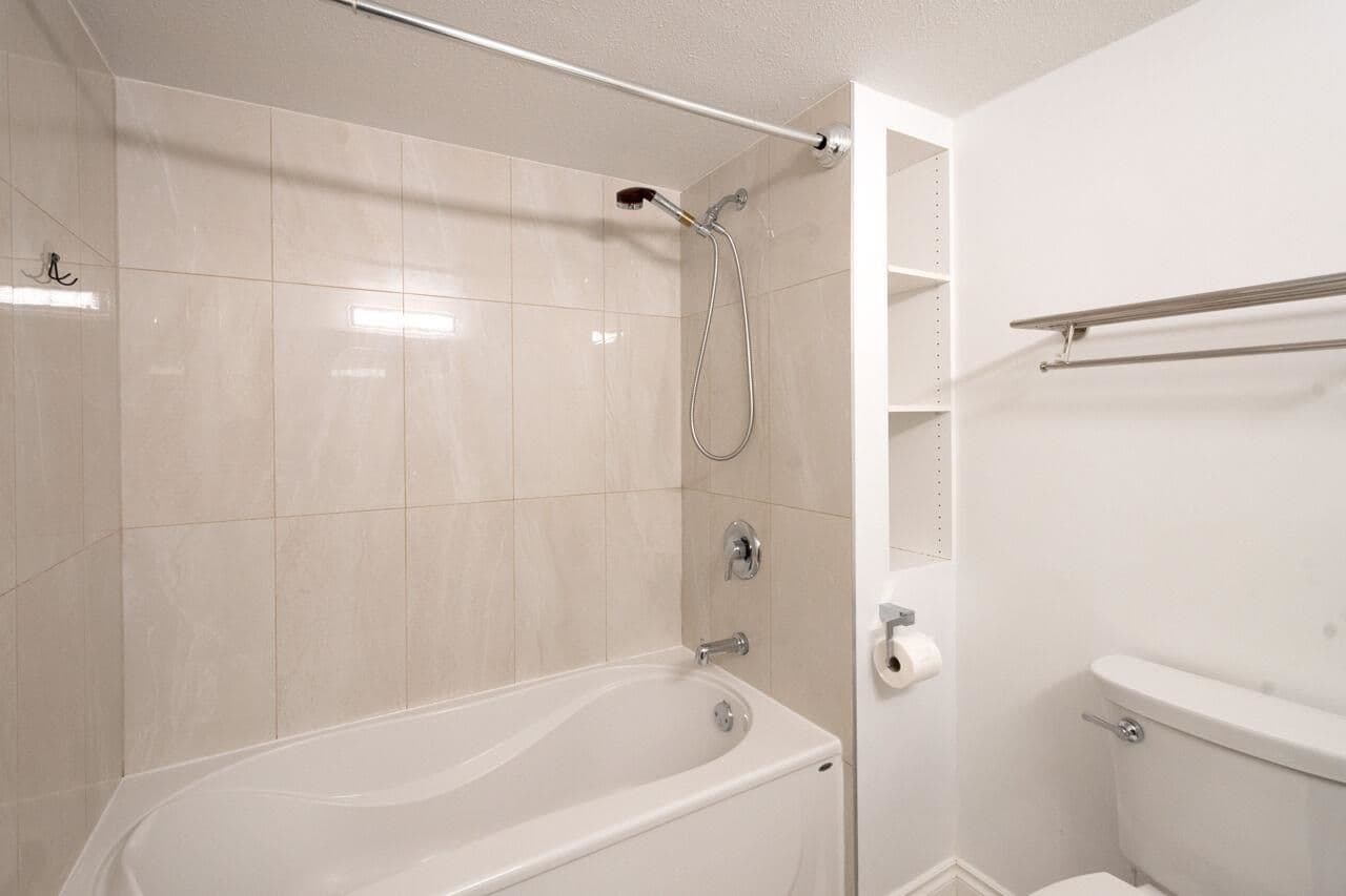 Property photo 42caa812-89ee-4bd5-92f4-2516de6d70a2