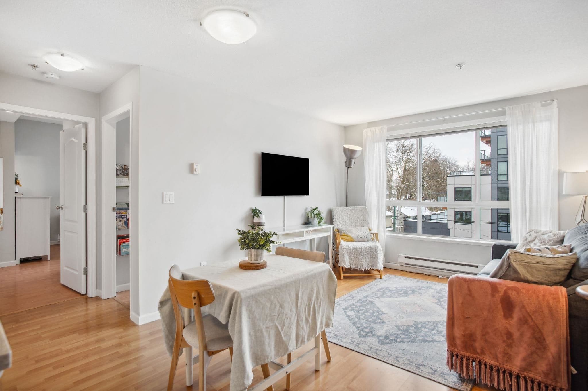 Property photo 40f467e6-a120-42a3-b67e-962f7d3a135e