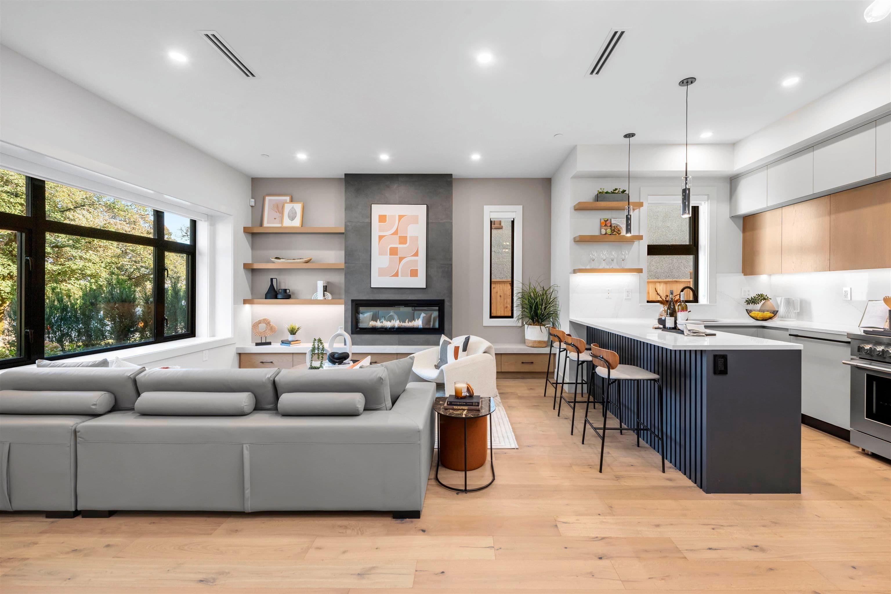 Property photo 97c67d24-50ac-4d6d-92e0-60b18c4b26f8
