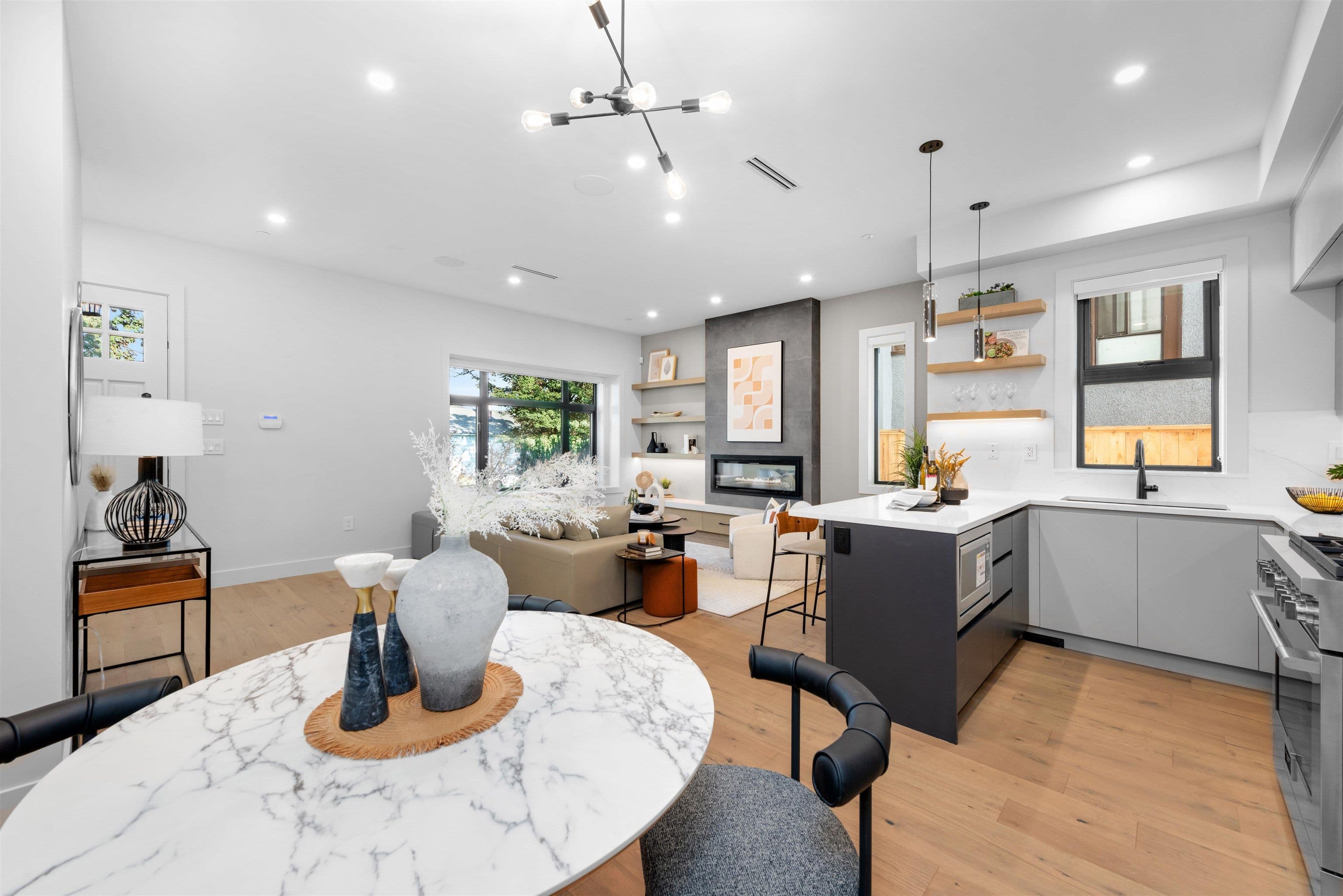 Property photo c02ca442-c4e6-4b42-aaaf-ee29e6d3dee7