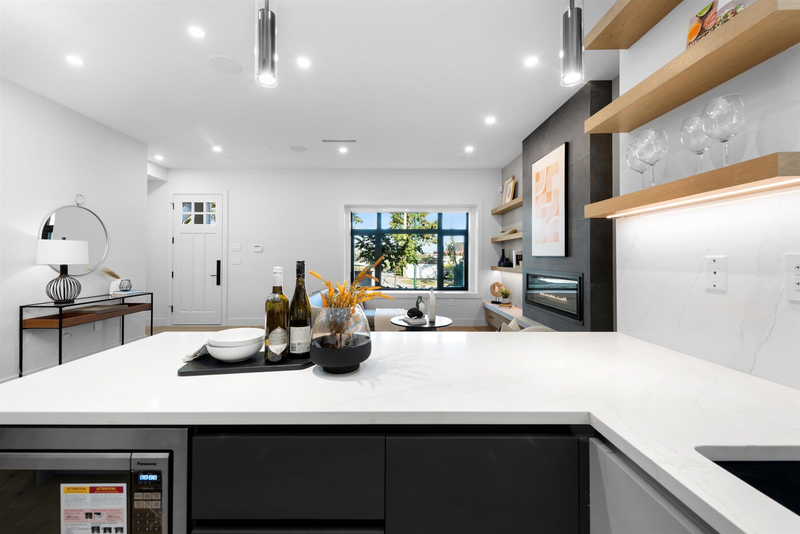 Property photo 128c1443-bb53-4728-80f1-e568872745b5