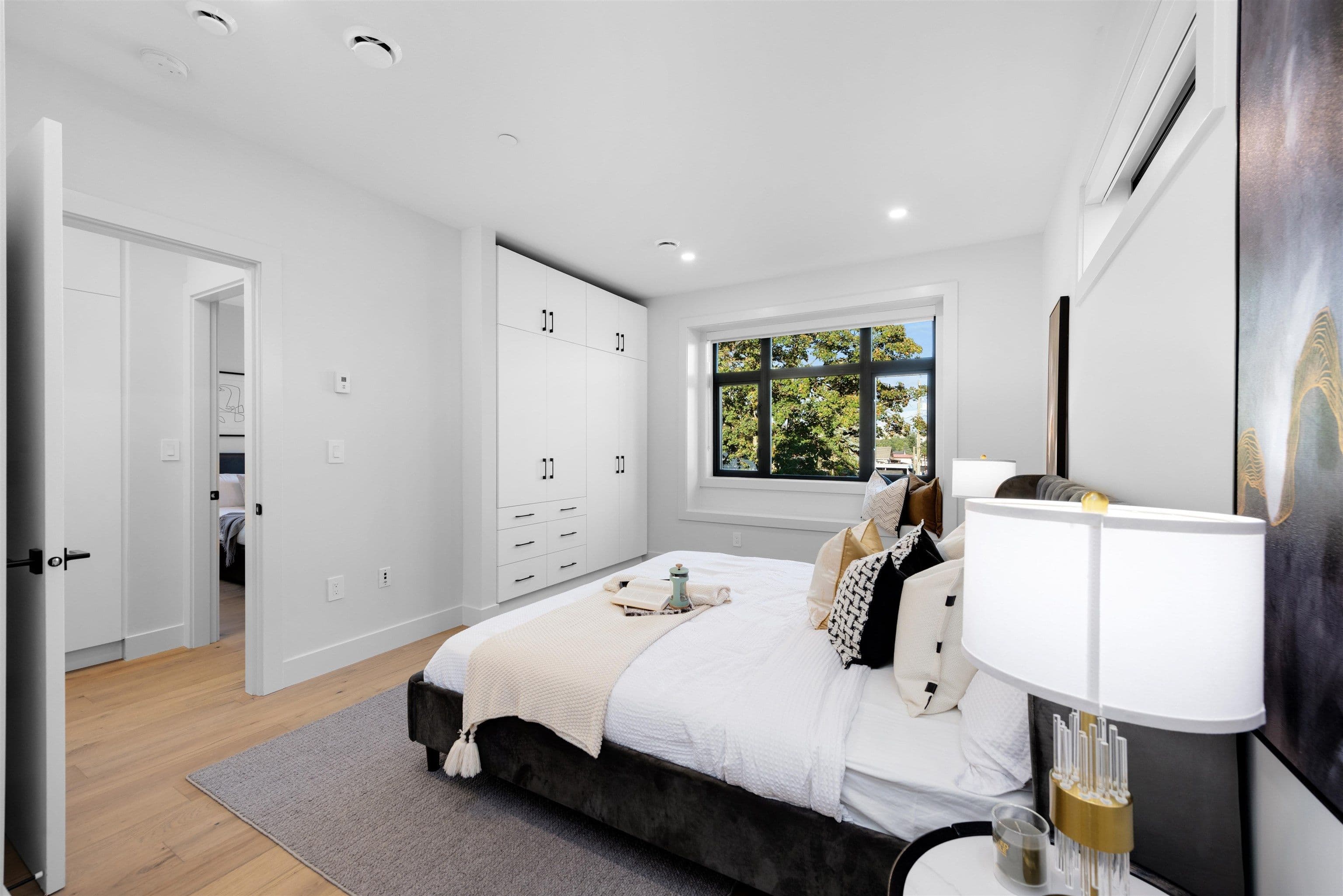 Property photo bdbfabe5-0203-4654-ae15-4eaf8acf7420