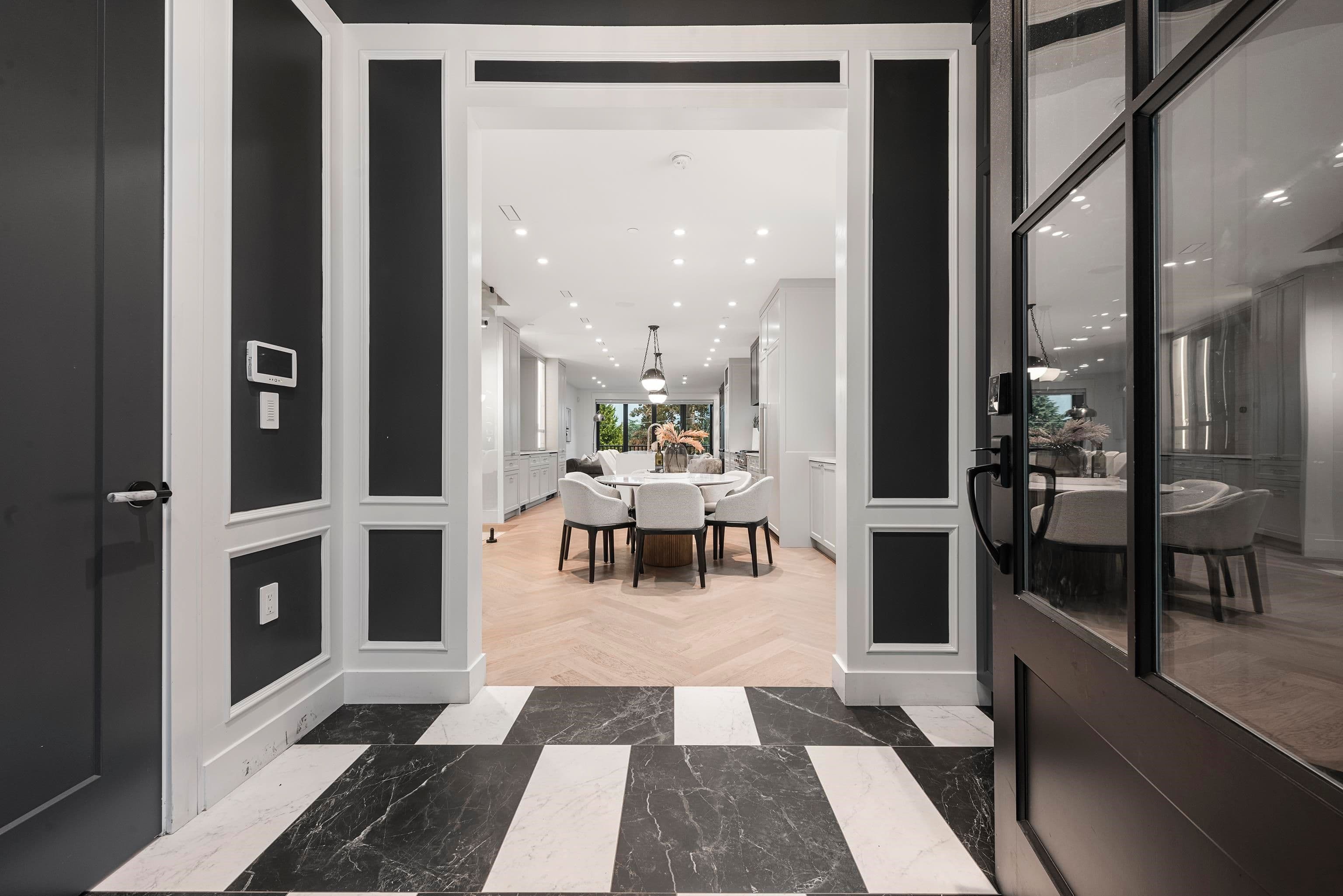 Property photo 93478237-4d95-4d8b-bc28-68915fa79128