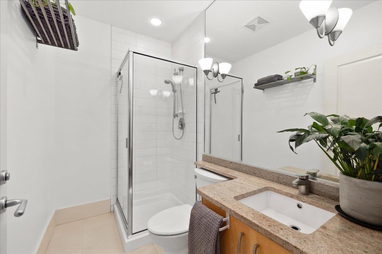 Property photo aed67a5d-edea-46ea-bfd7-1450bec895c8