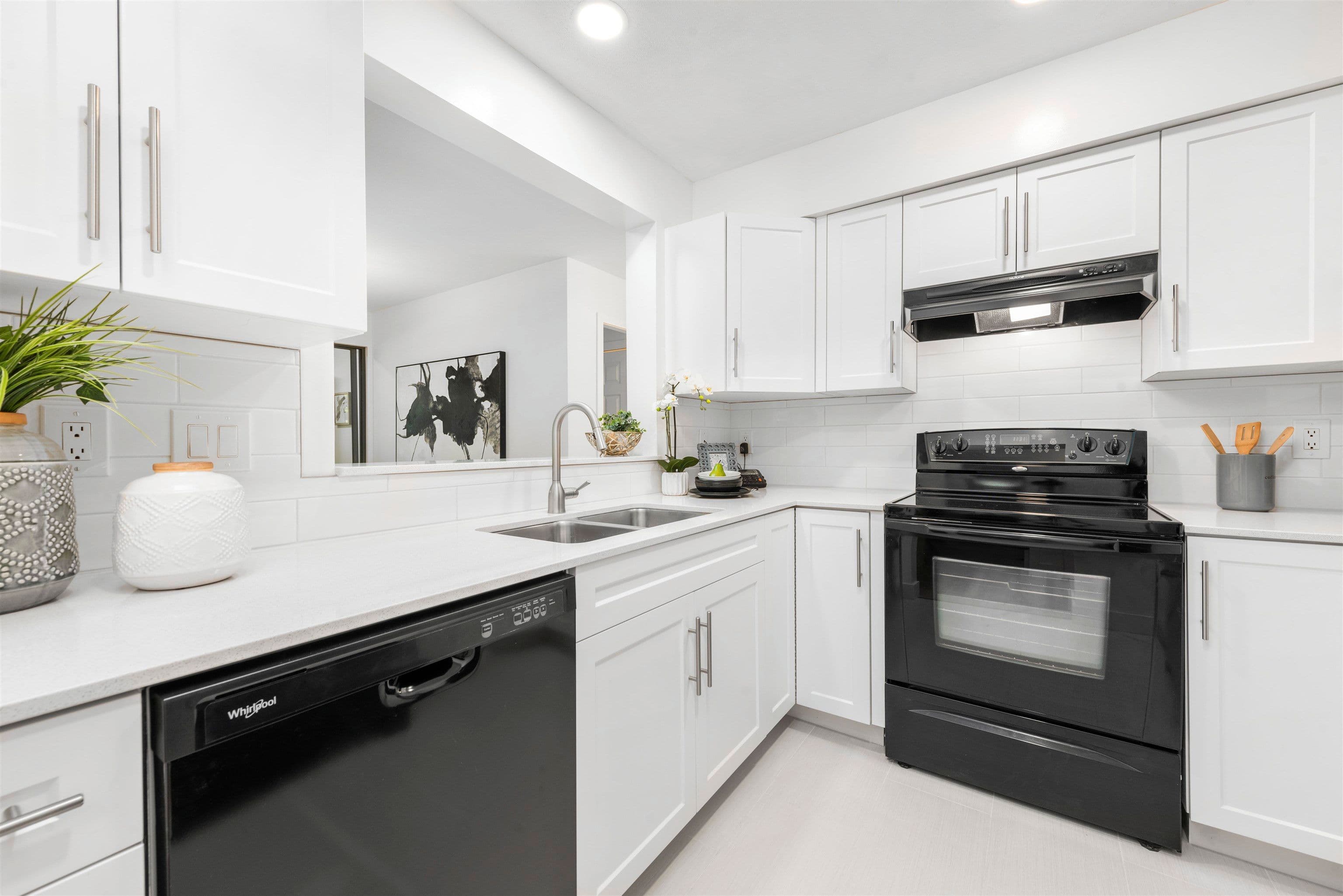 Property photo 83da47c6-31ea-44d1-935b-48023fa369c0