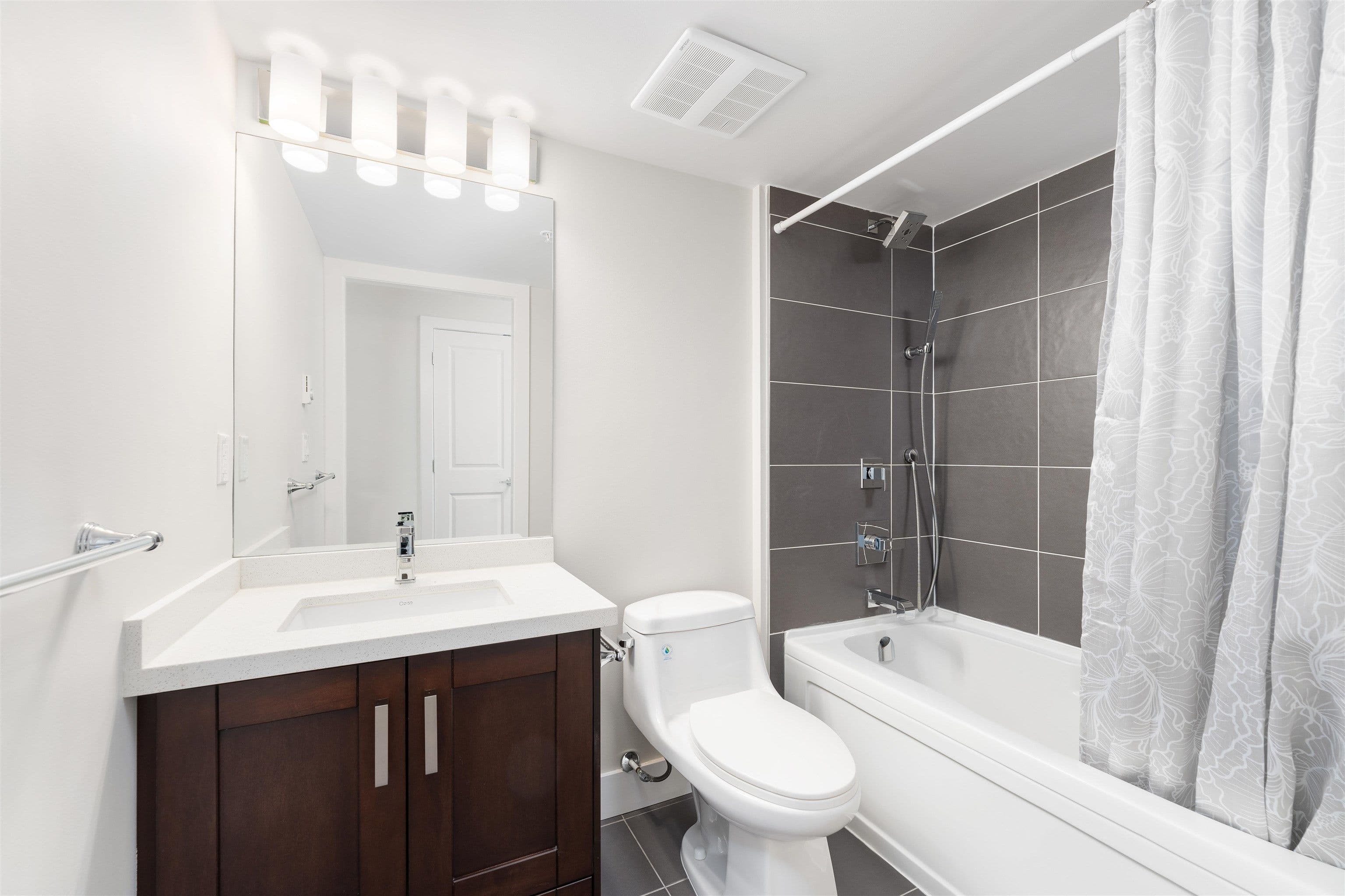 Property photo 875a5b52-6926-4431-bc3b-11a87fa39af2