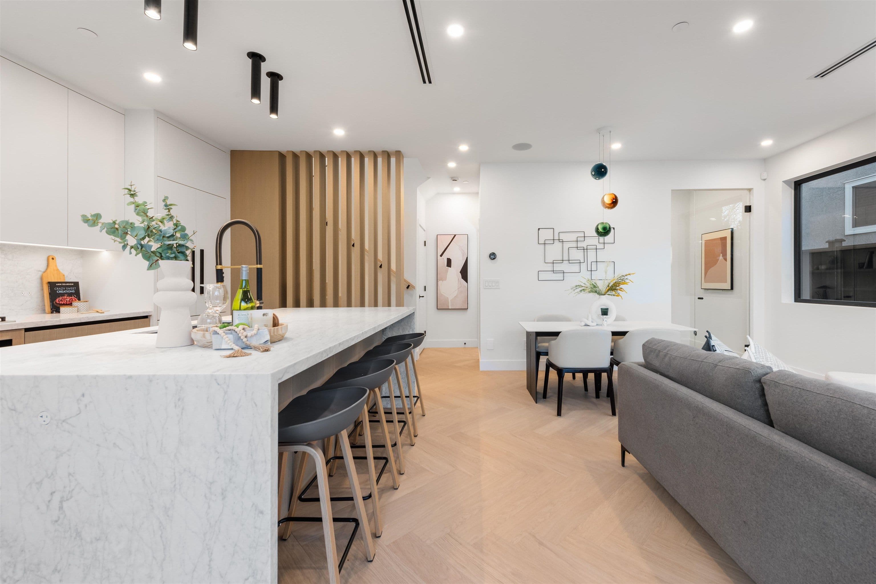 Property photo 8e3ee2ce-3cee-4612-b235-0d1865ae4811