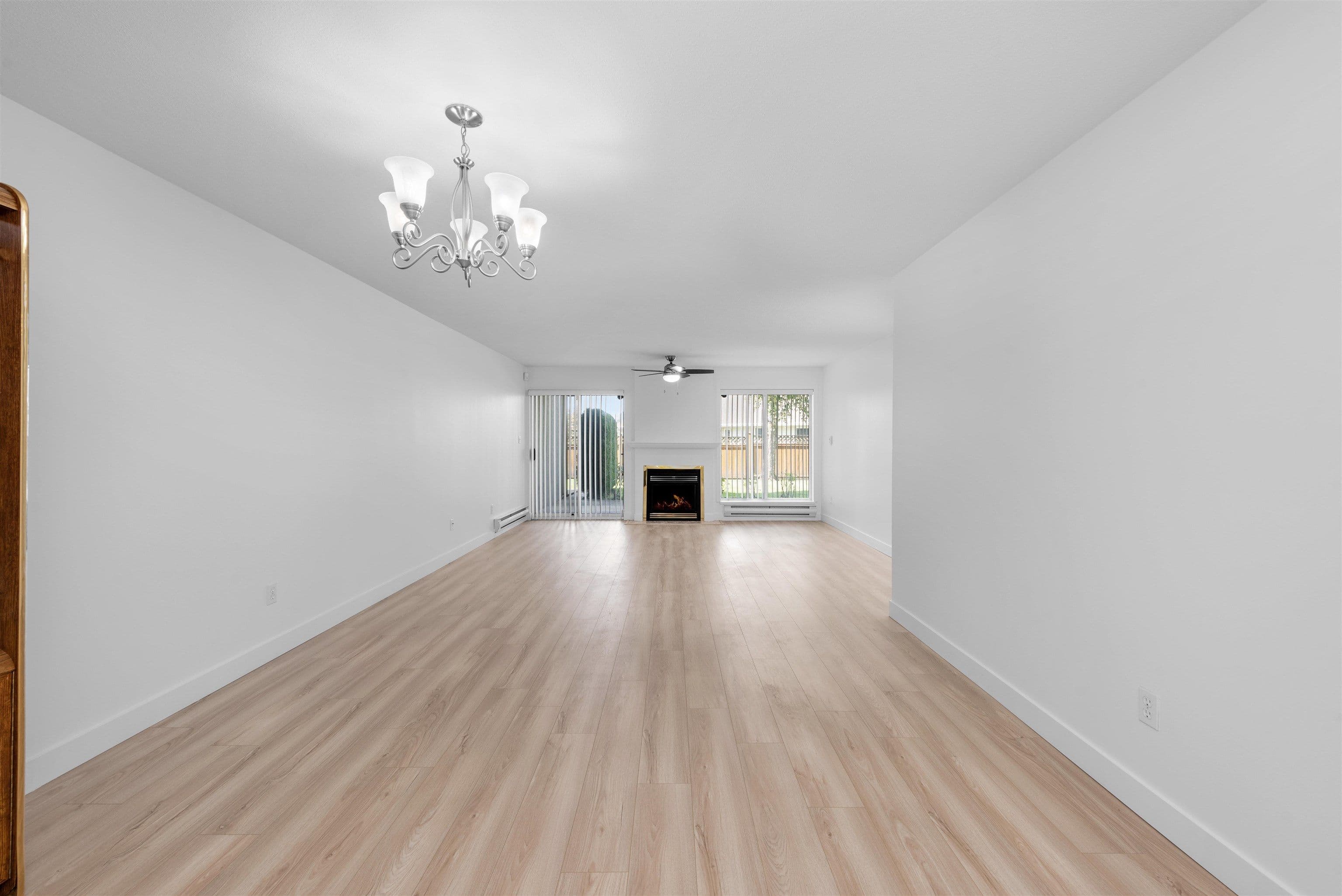 Property photo 33d2300e-7833-475a-8778-e163f121ad25