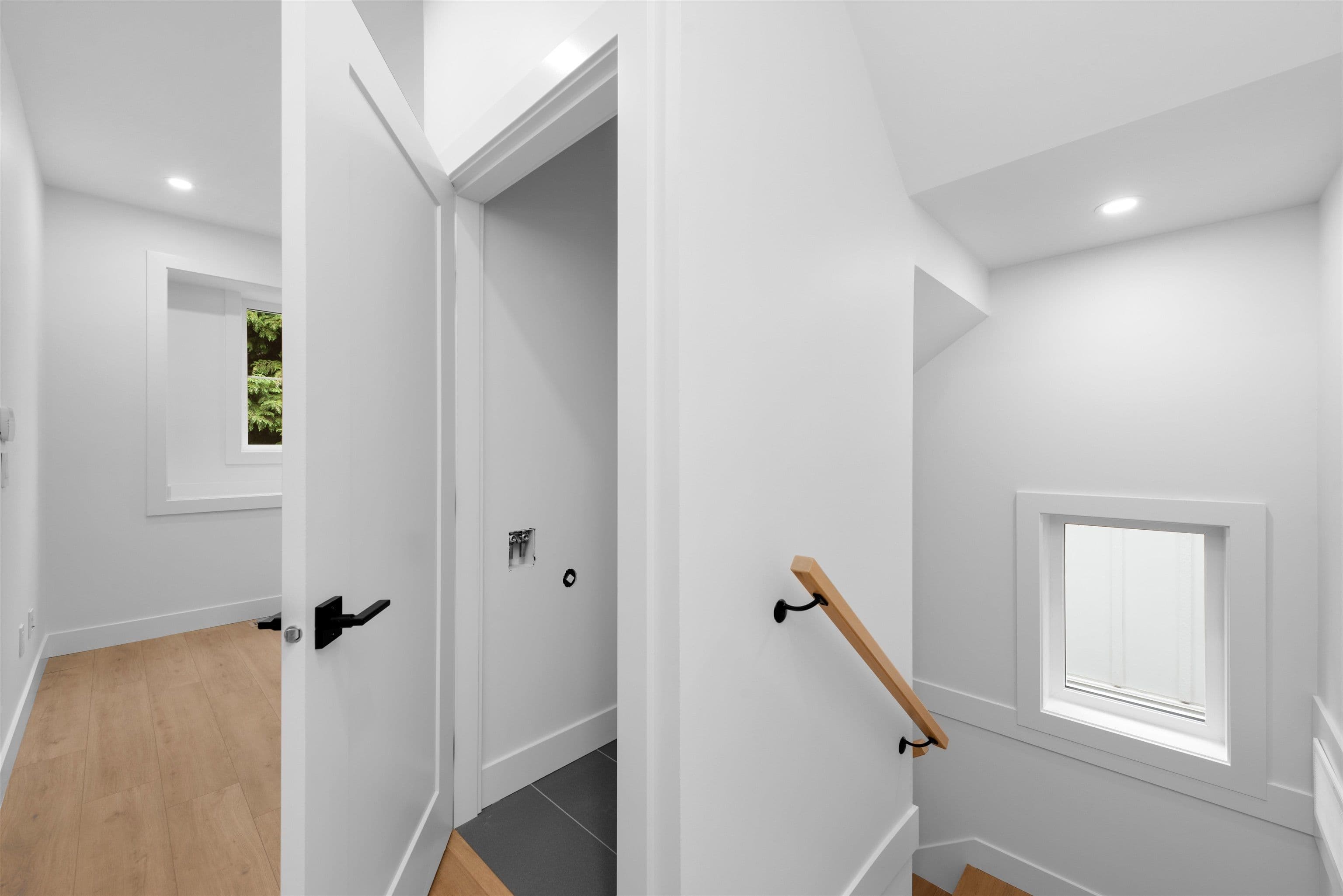 Property photo abc418a0-0994-4066-afc2-b253068b5a98