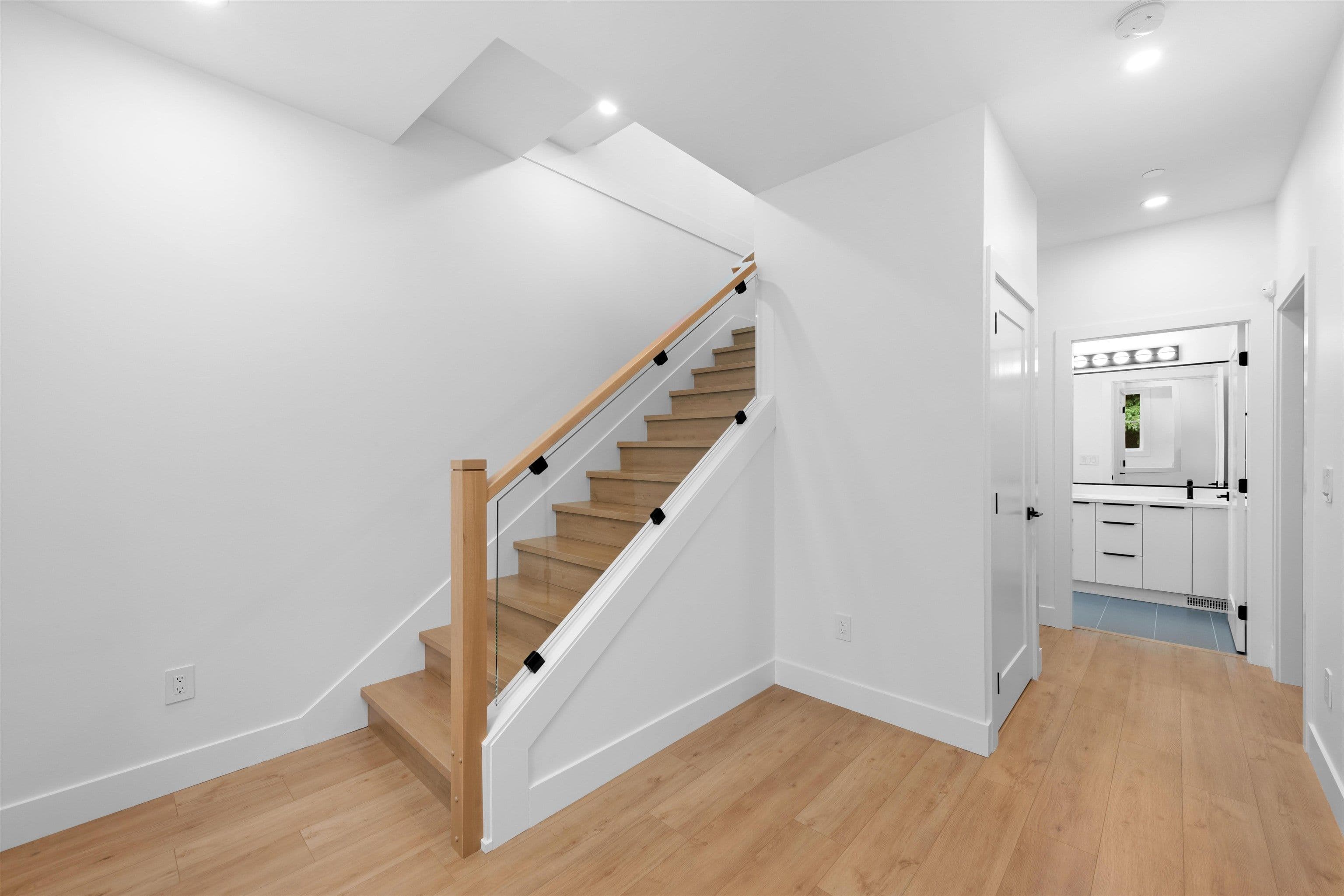 Property photo 181056f2-0f01-40fa-ae7e-72a130778647