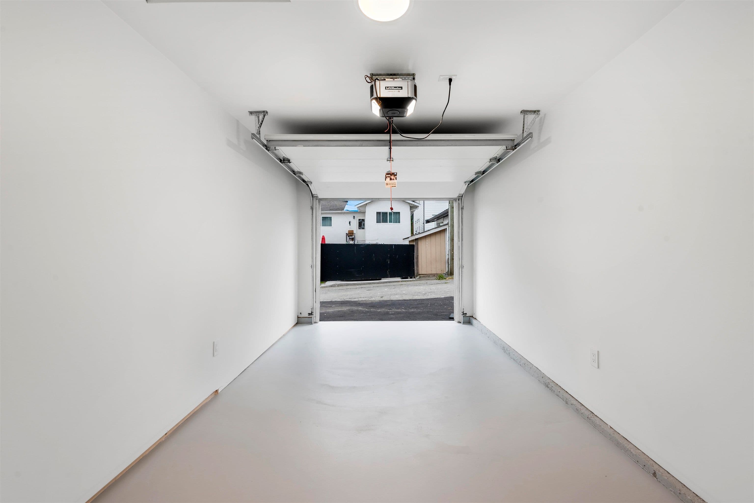 Property photo 38947312-1710-44af-b514-752e66f3f4b3