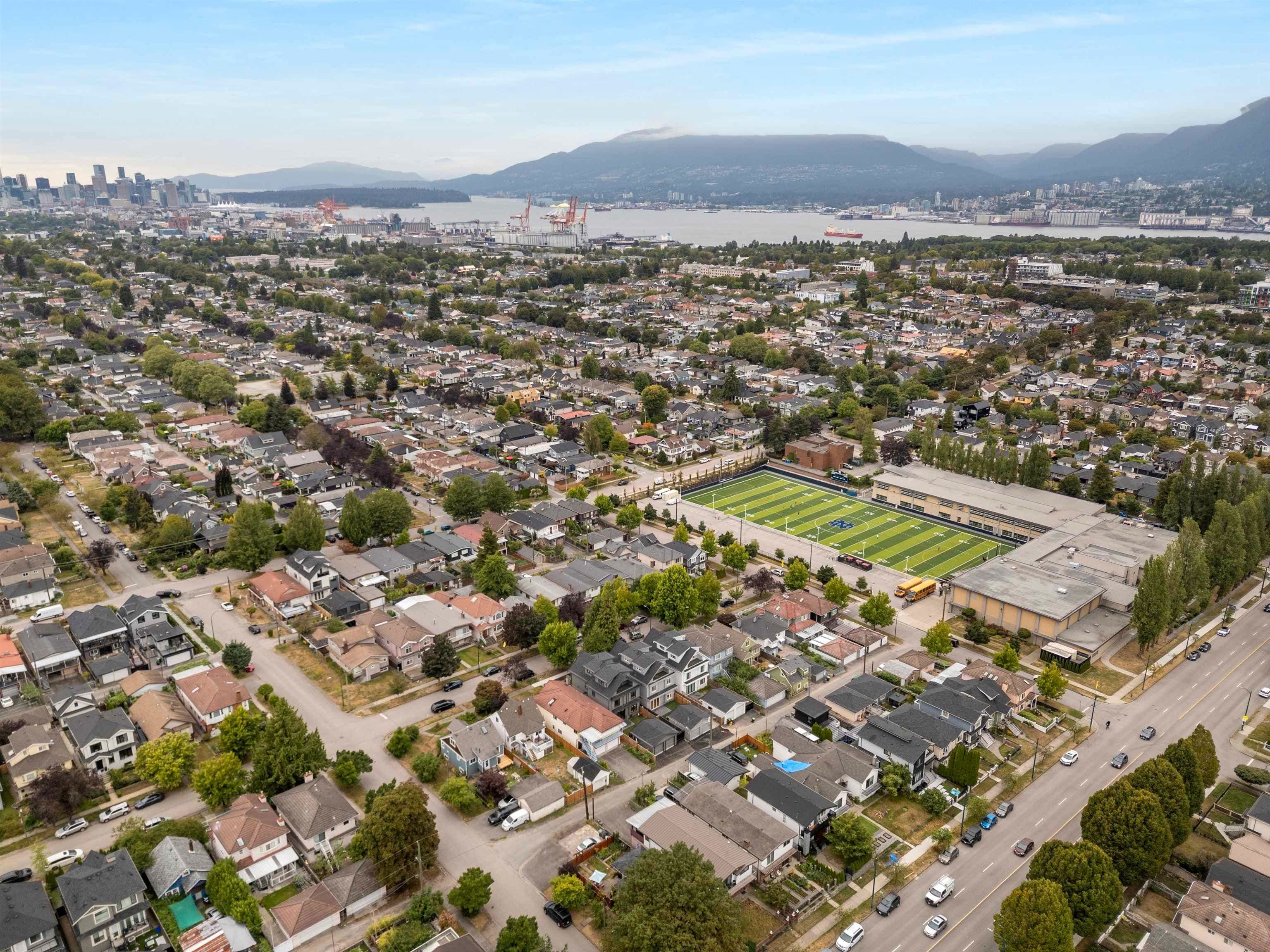 Property photo ab659f4f-8756-46ff-b7fa-ec000c557f9f