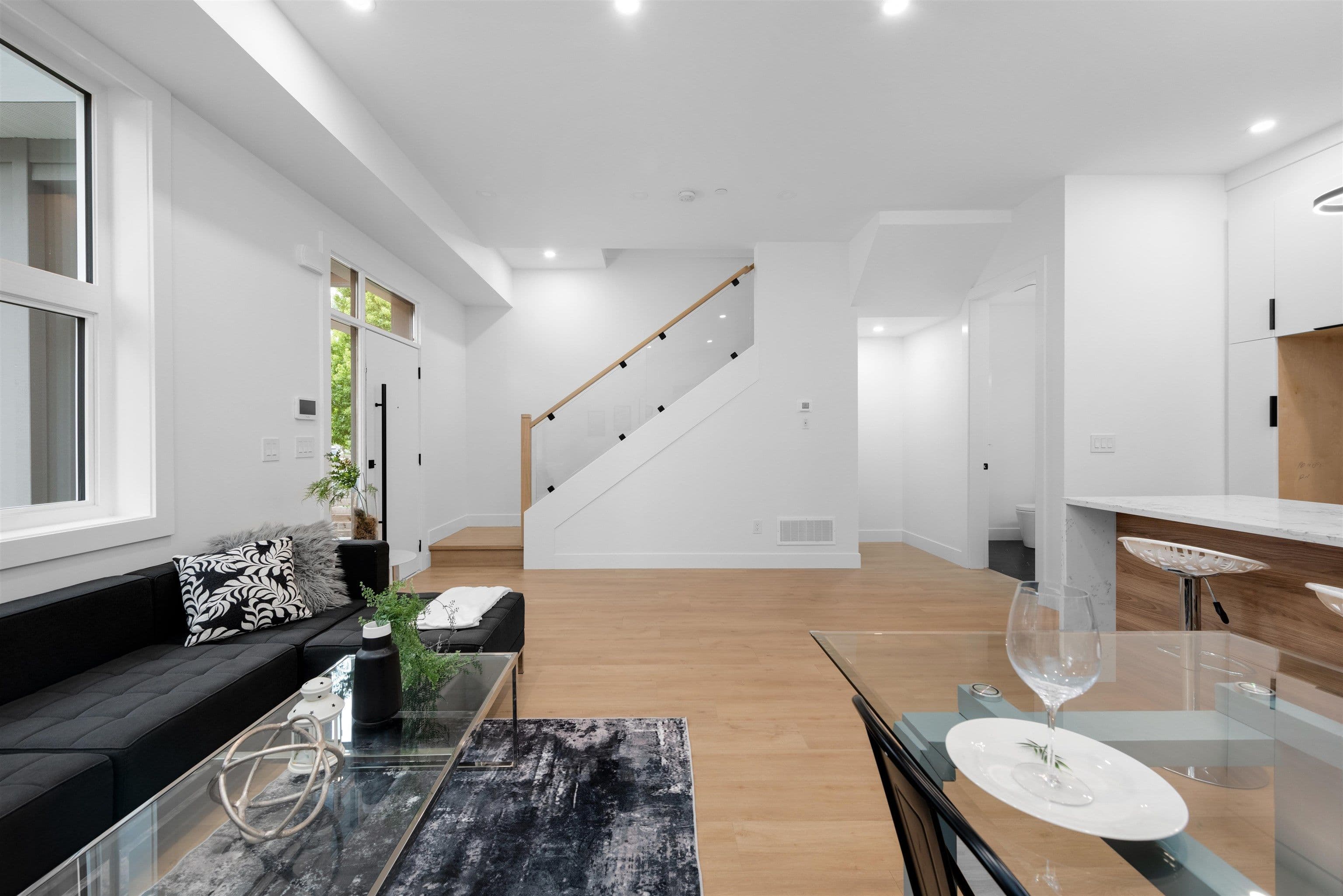 Property photo 2137351f-1e44-4df0-98d5-25be4d1050be