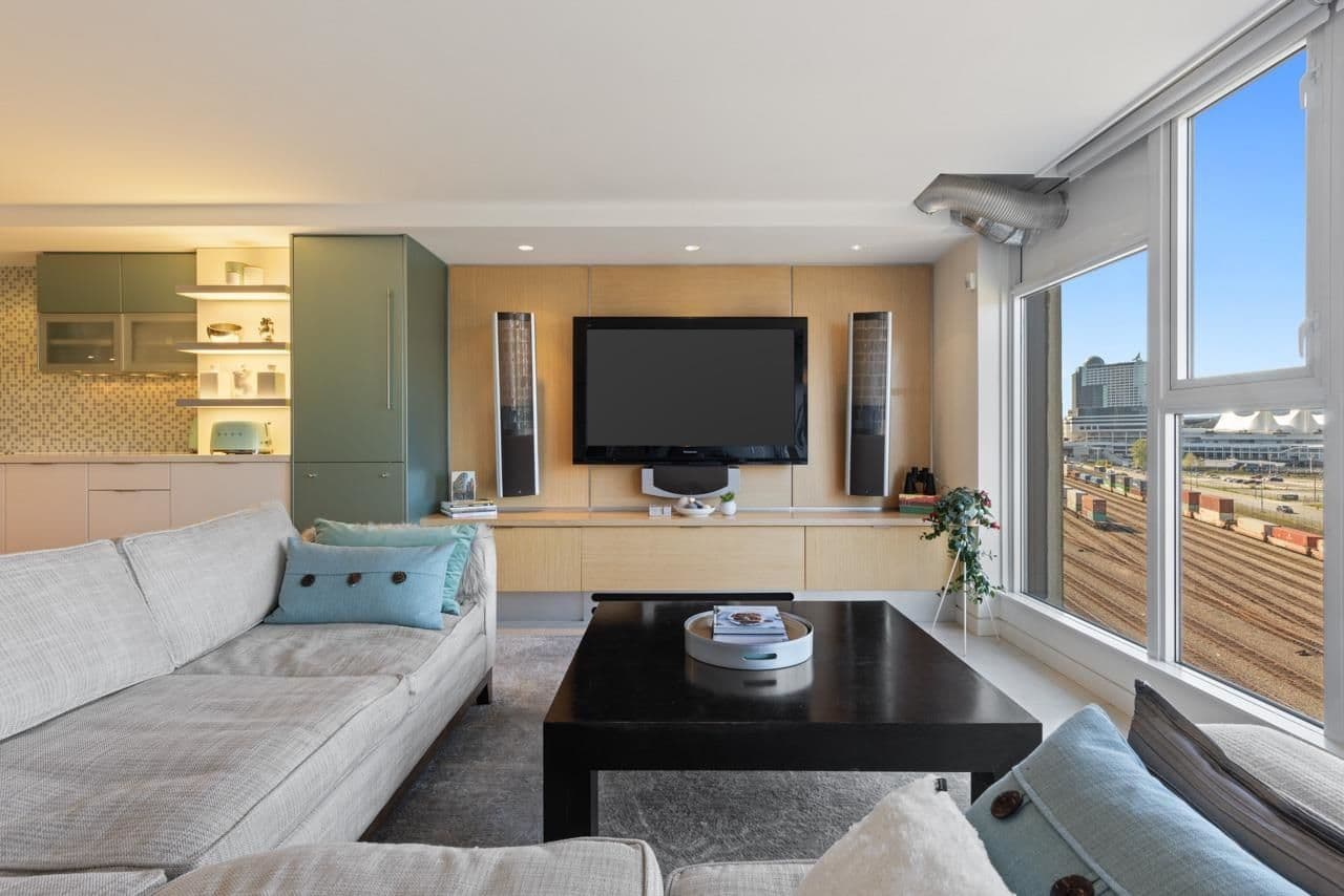 Property photo 17eeb1e4-51e5-47ff-9cff-b122883e6e83