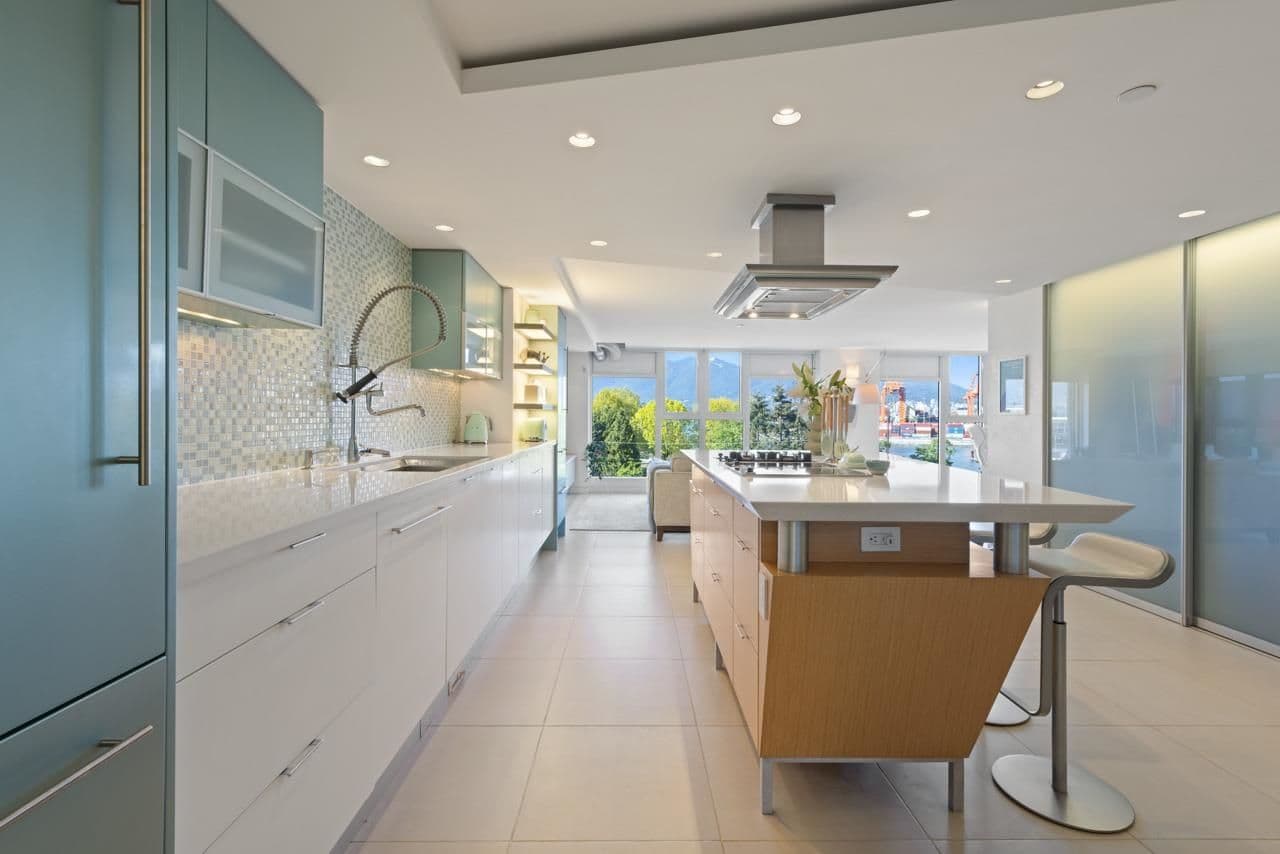 Property photo d77ec93b-e2a3-4307-9d70-017f8055c2b8