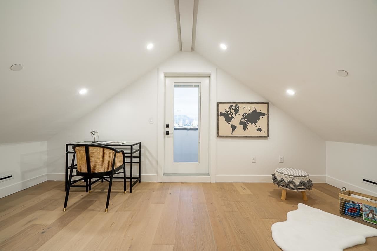Property photo 710ff295-b6c3-4b5e-a2f9-e567ed1efcc1