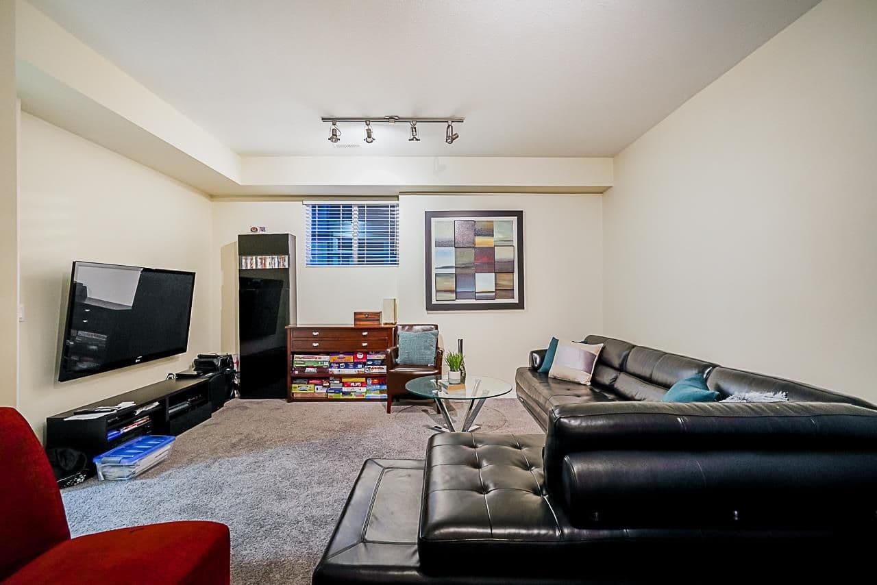 Property photo 32e1494c-fbac-4e23-b7ae-bc0a9d1da5cc