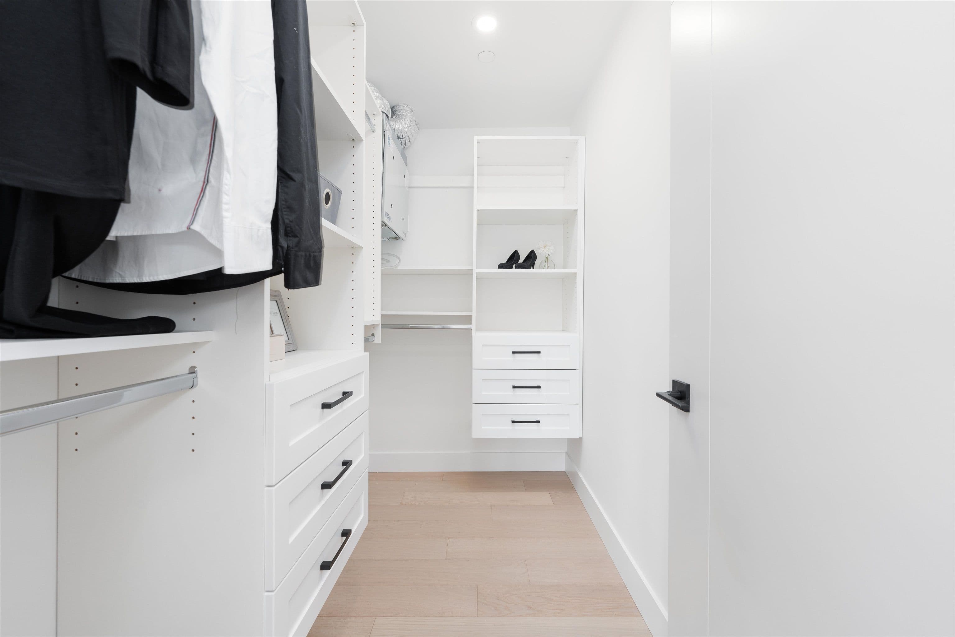 Property photo 323c891d-fdcd-49a3-bc7d-733bf8b22ae6