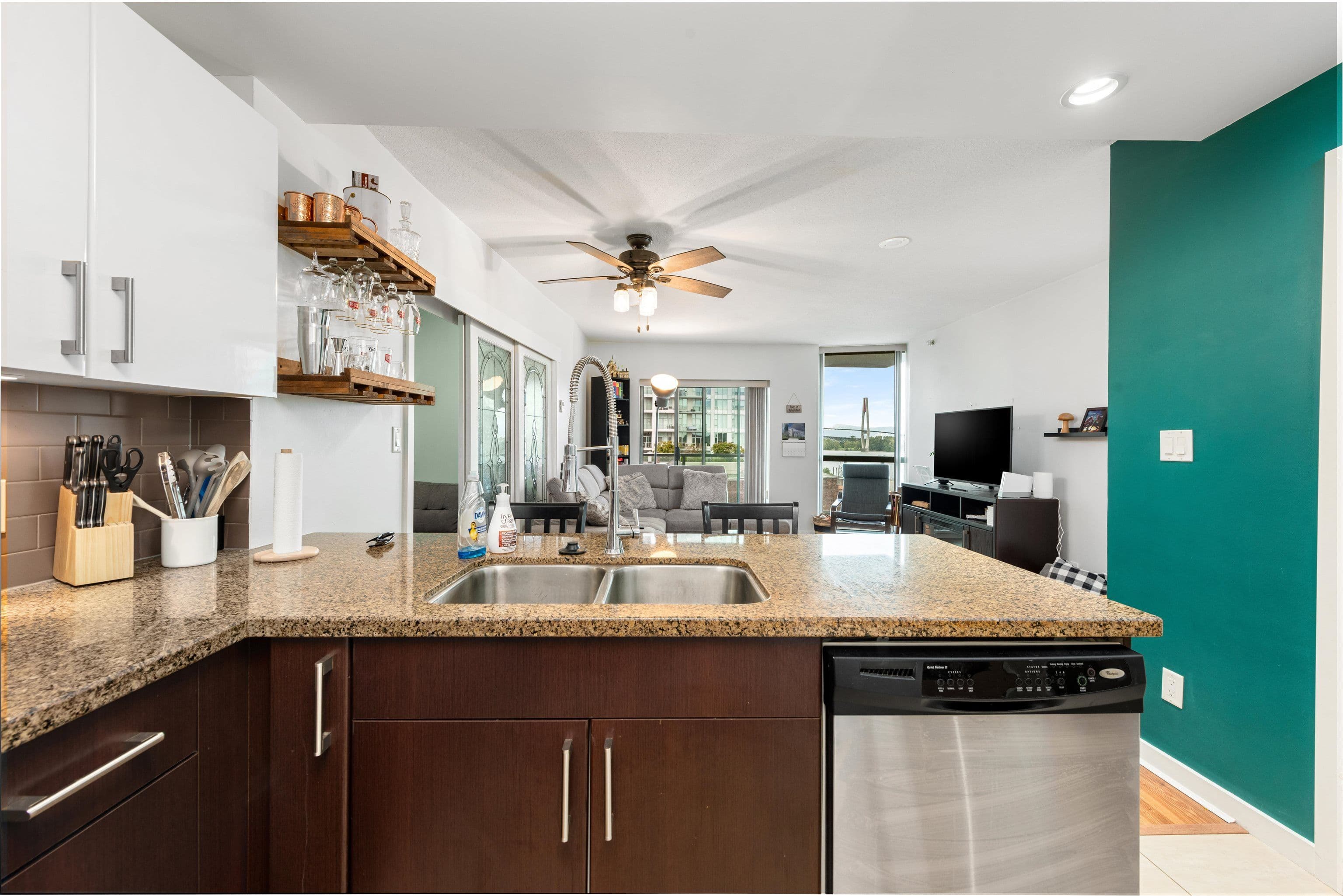 Property photo f1e5346c-d04f-447a-aa1d-adb45b3323d5