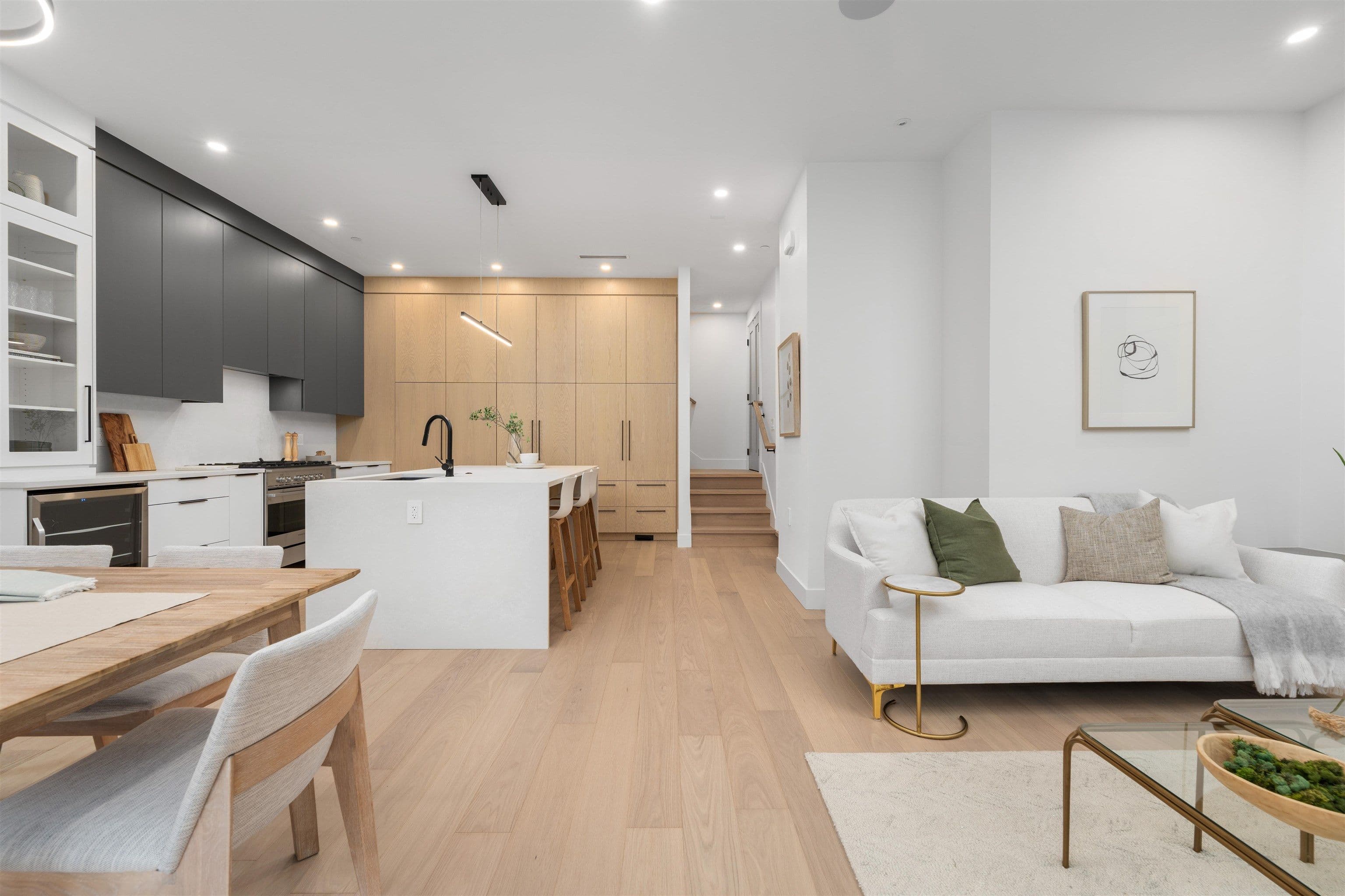 Property photo af194bb3-ef70-4ecb-9c2f-4dac17045b24