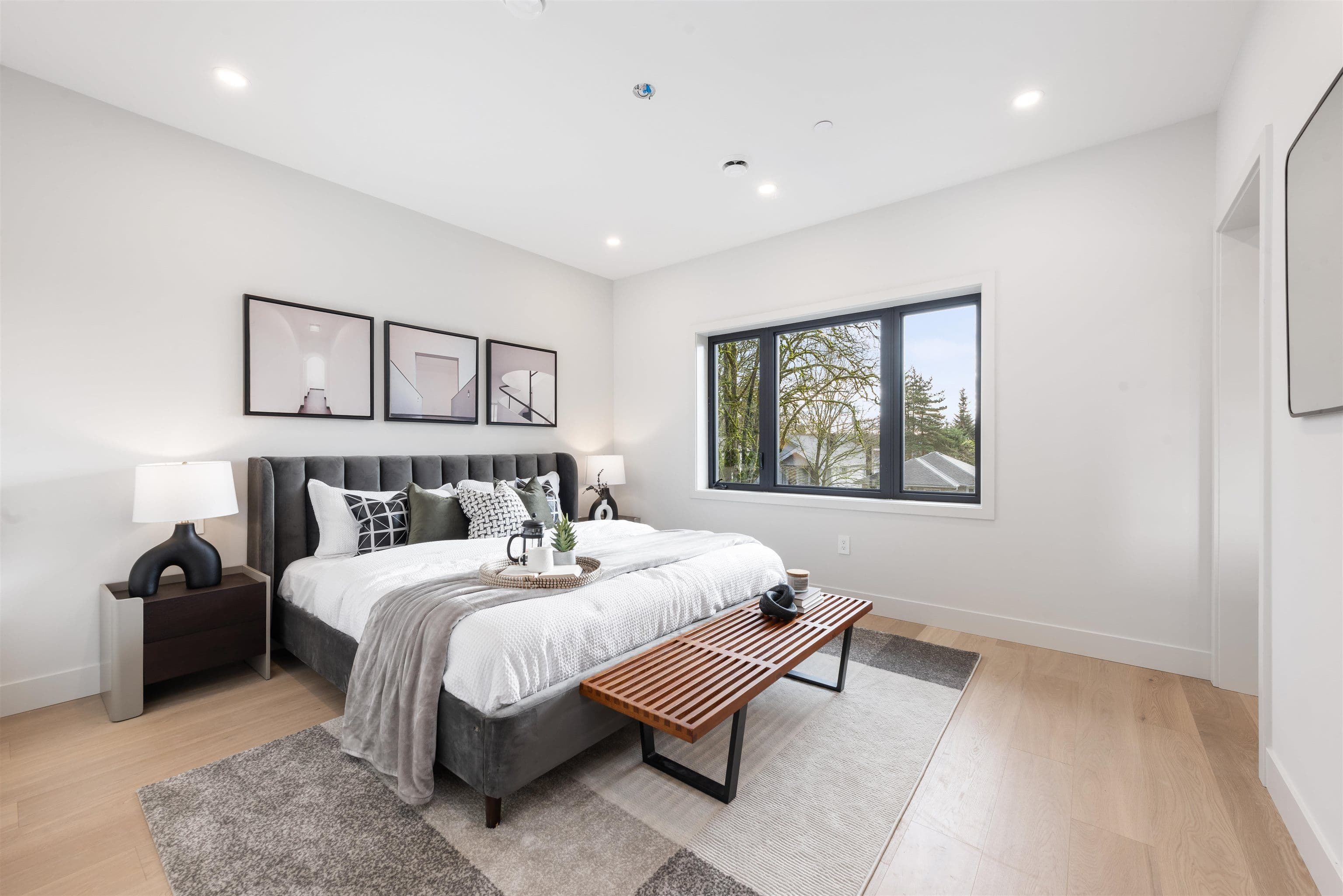 Property photo 99a85407-94a0-4553-bf78-7b53a7446031