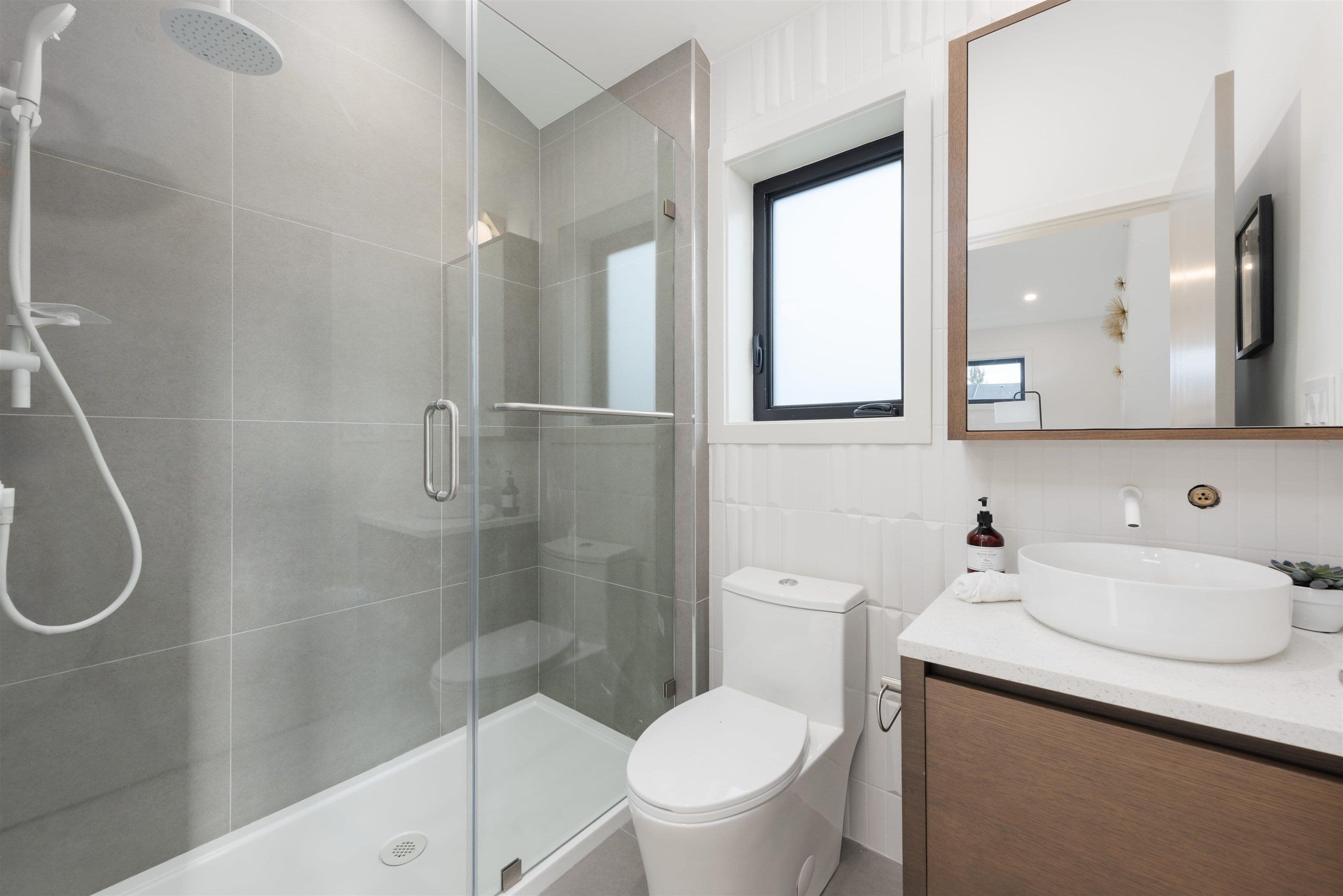 Property photo 96b57c29-9ab9-44c0-961d-ec484399c479