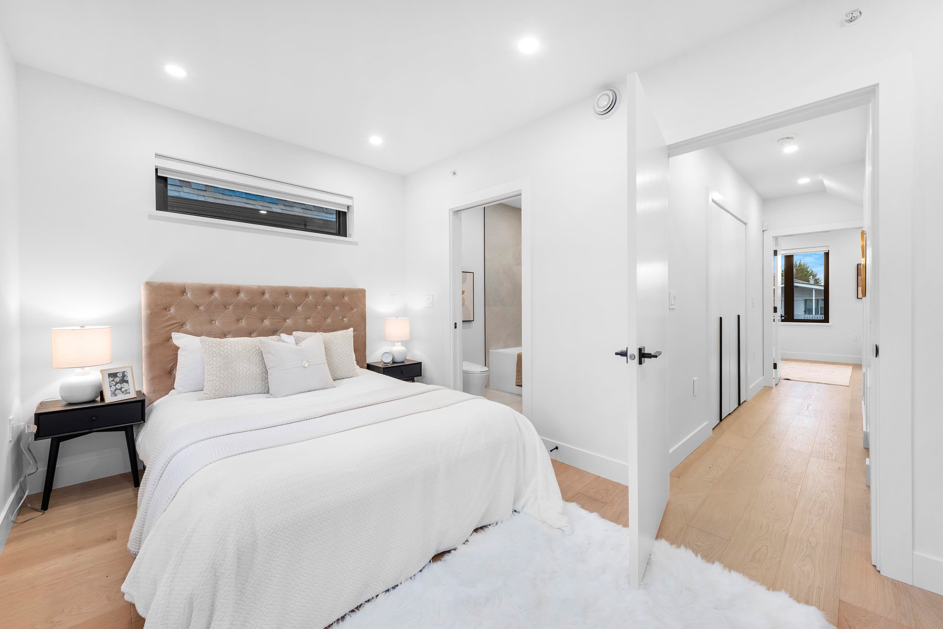 Property photo cbfa5e02-75b6-42d8-b5f7-85b9735488aa