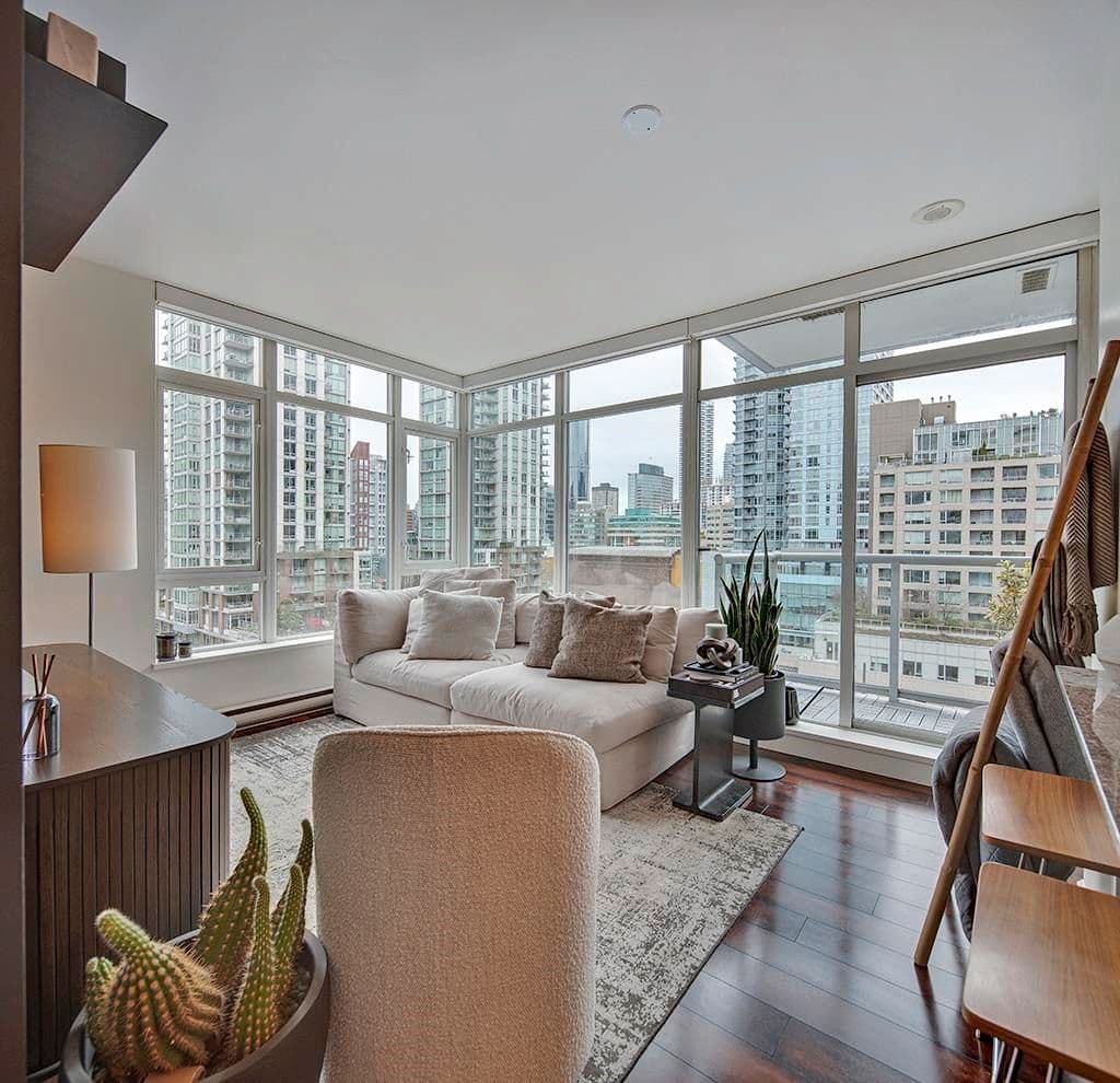 Property photo 9982db90-542d-47f6-a9f5-a3a8f5333552