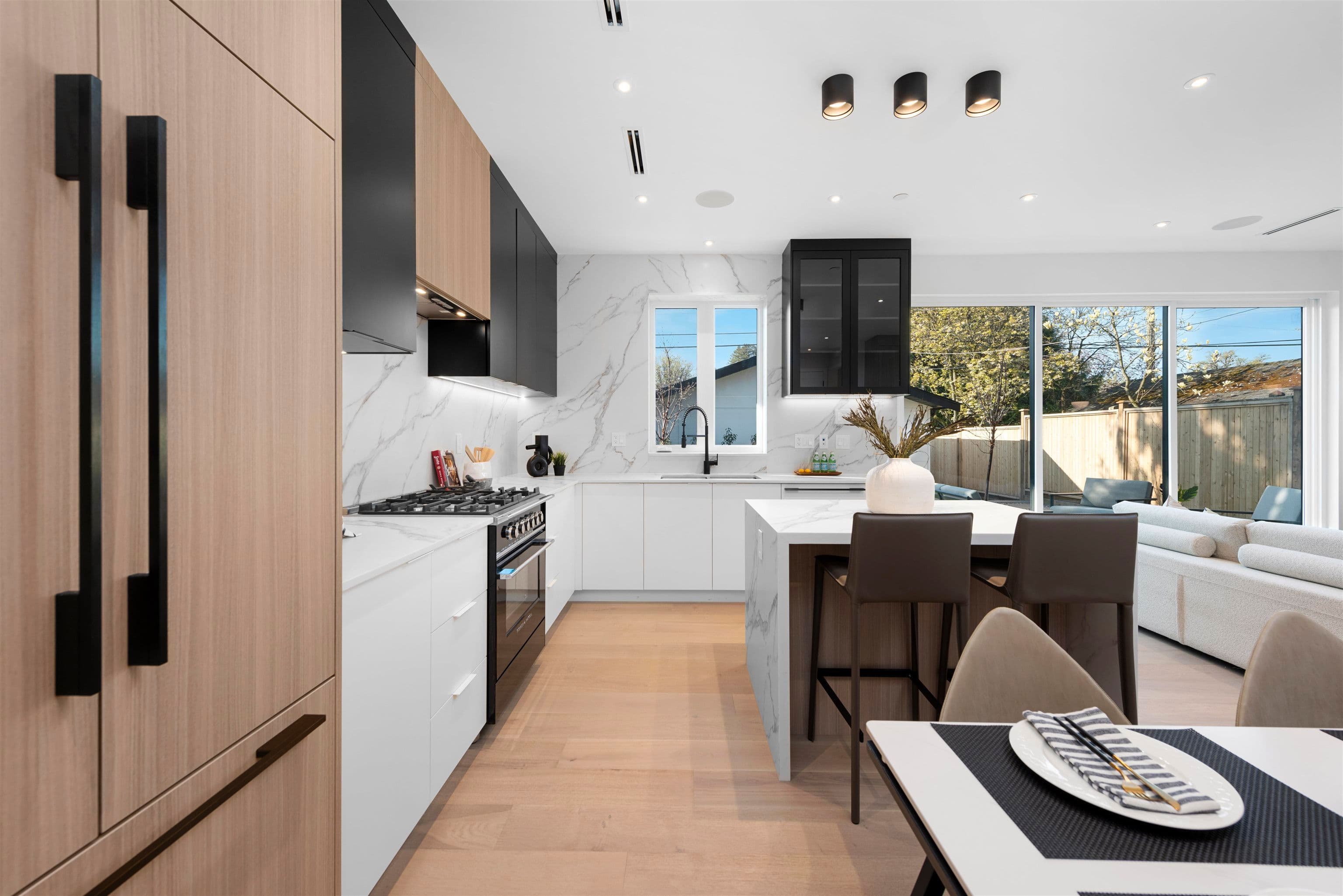Property photo cbc01494-4f65-4c47-bae3-2472ab43f311
