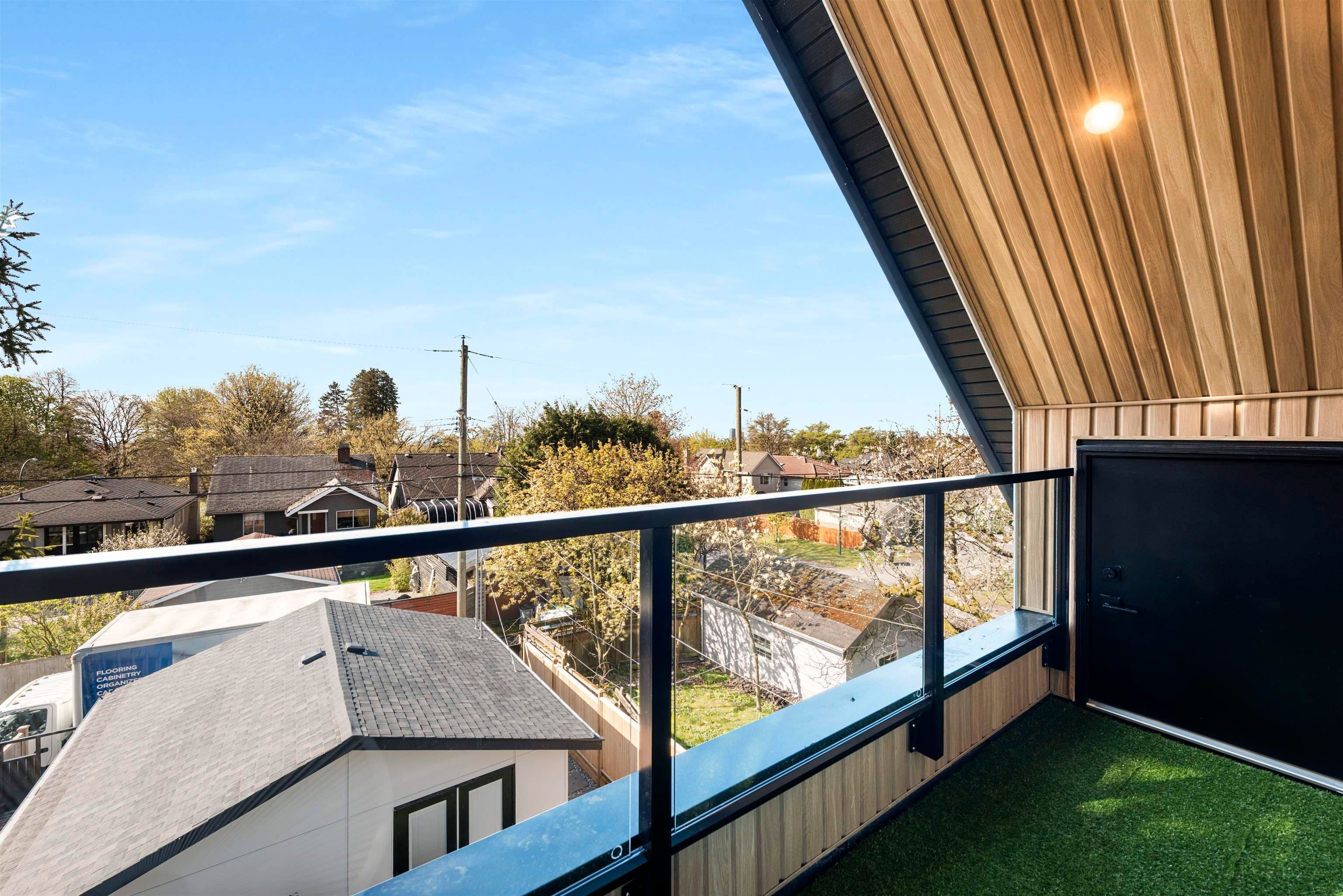 Property photo 55b8e183-9e2c-4dfc-8b48-e46e250bbc43