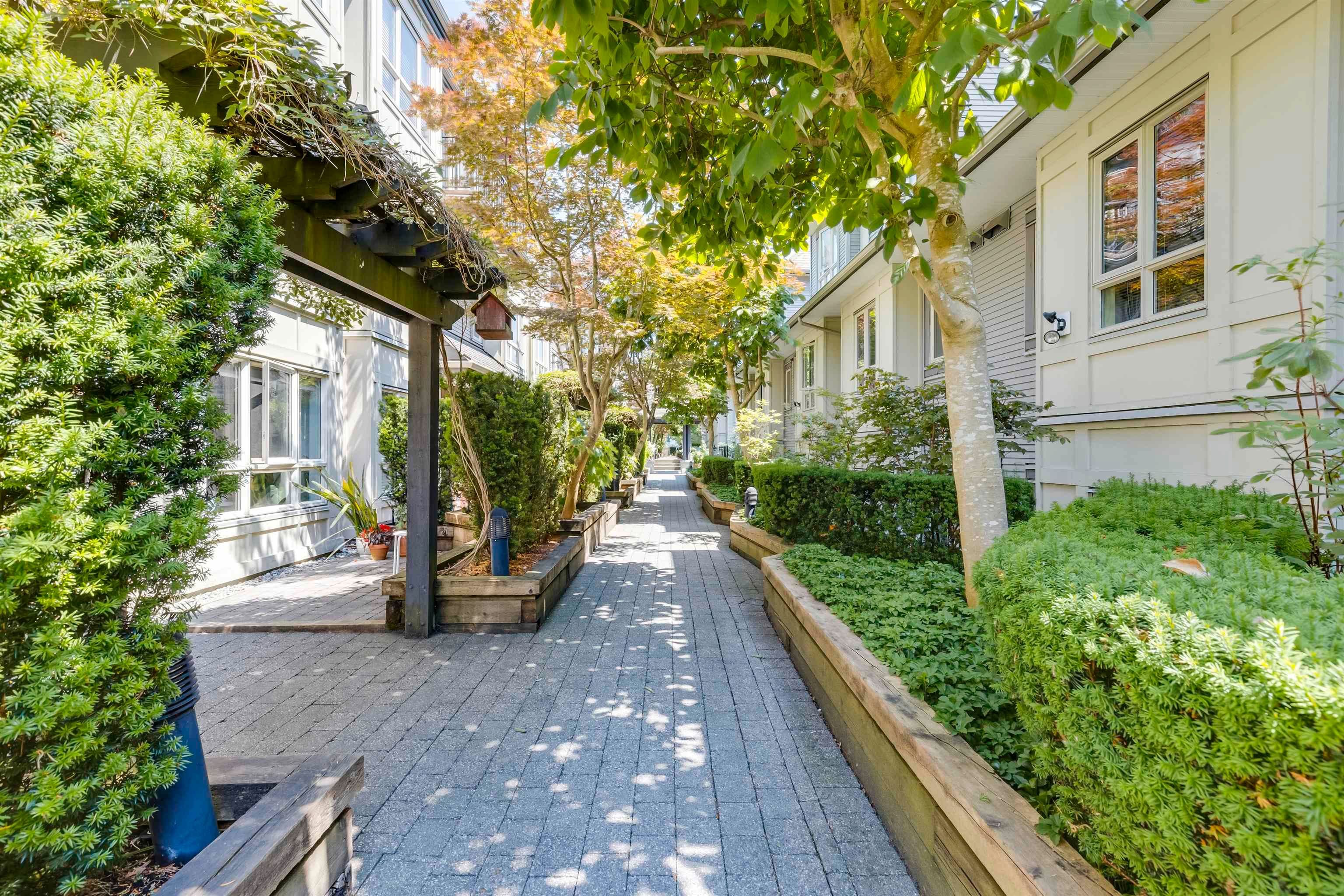Property photo 6b5786f4-900f-4a22-8274-ba6e1c4fab38