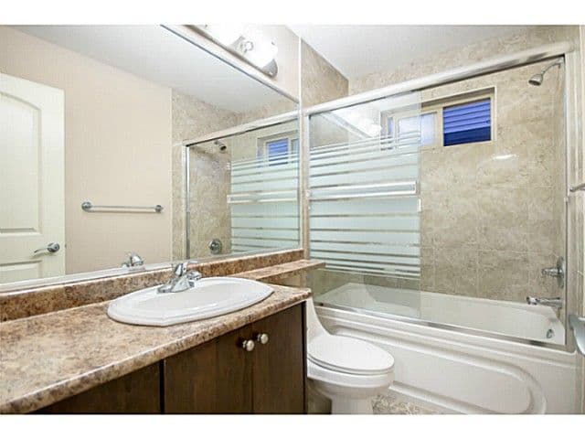 Property photo bfb4b37e-3759-4312-ae32-5e62290acb1b
