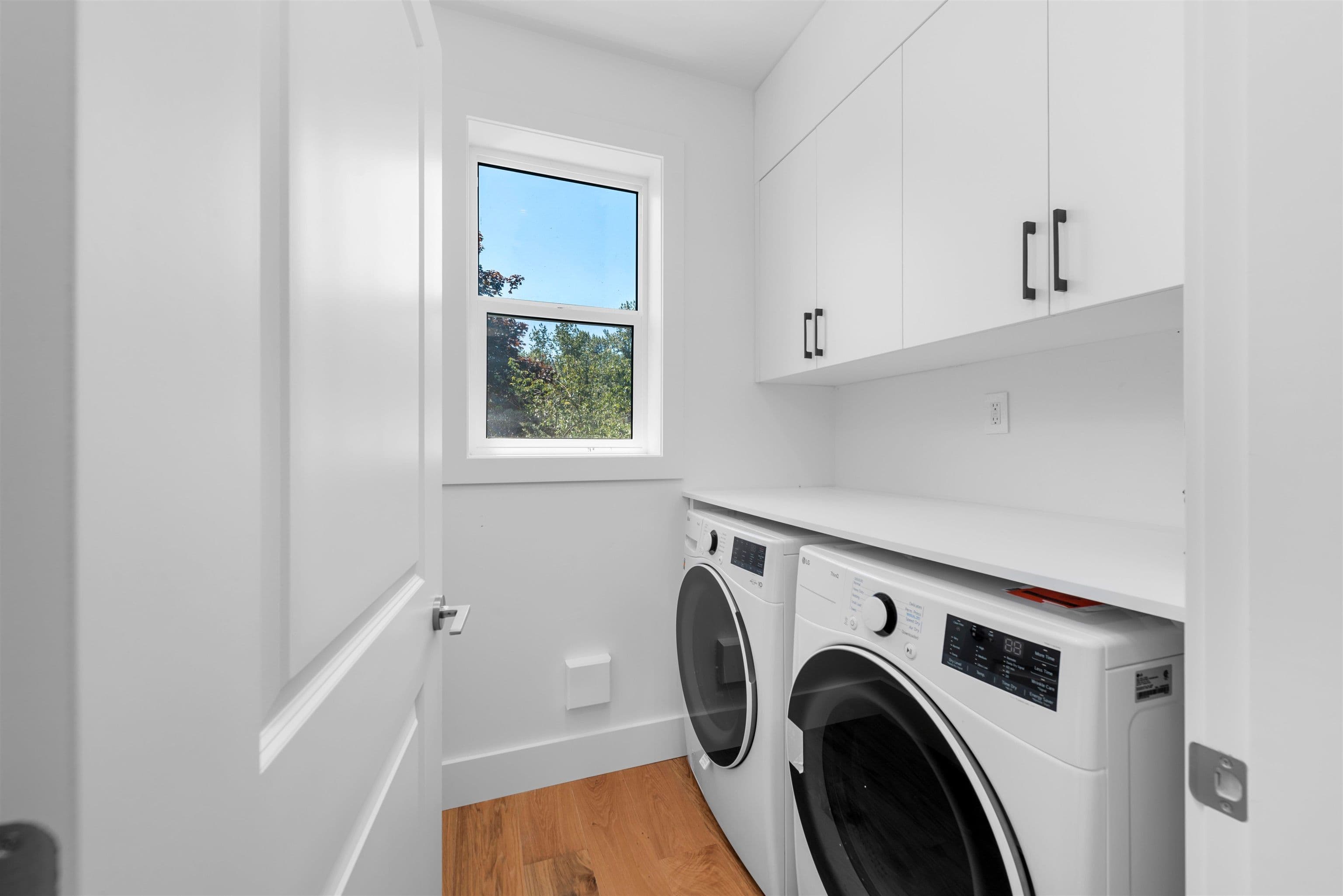 Property photo b45da431-405c-43c6-b75b-9f7405d1c7c8