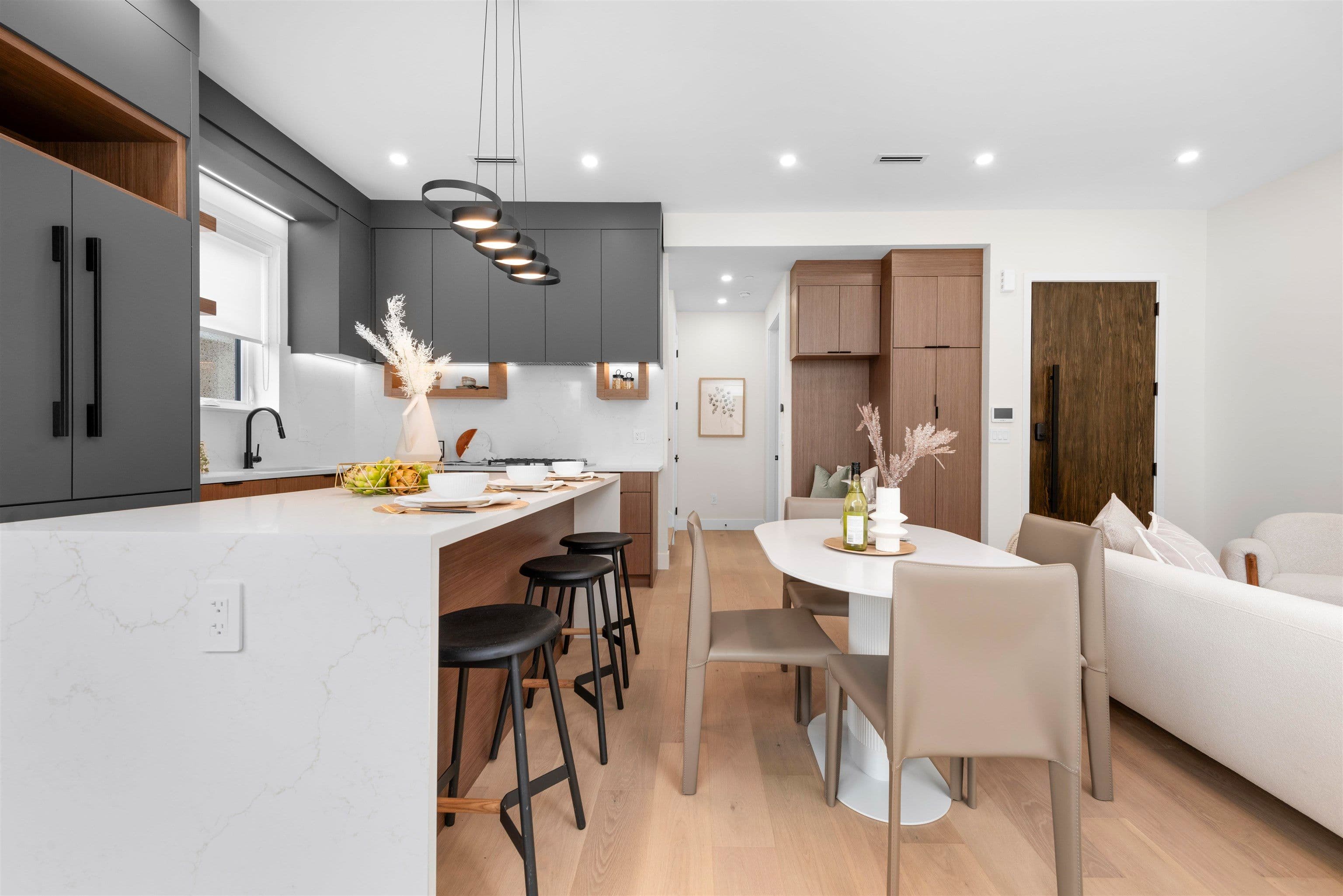 Property photo f06f343e-11c0-4d92-bfdf-62d44a367dab